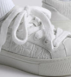 B33 Spin Sneaker