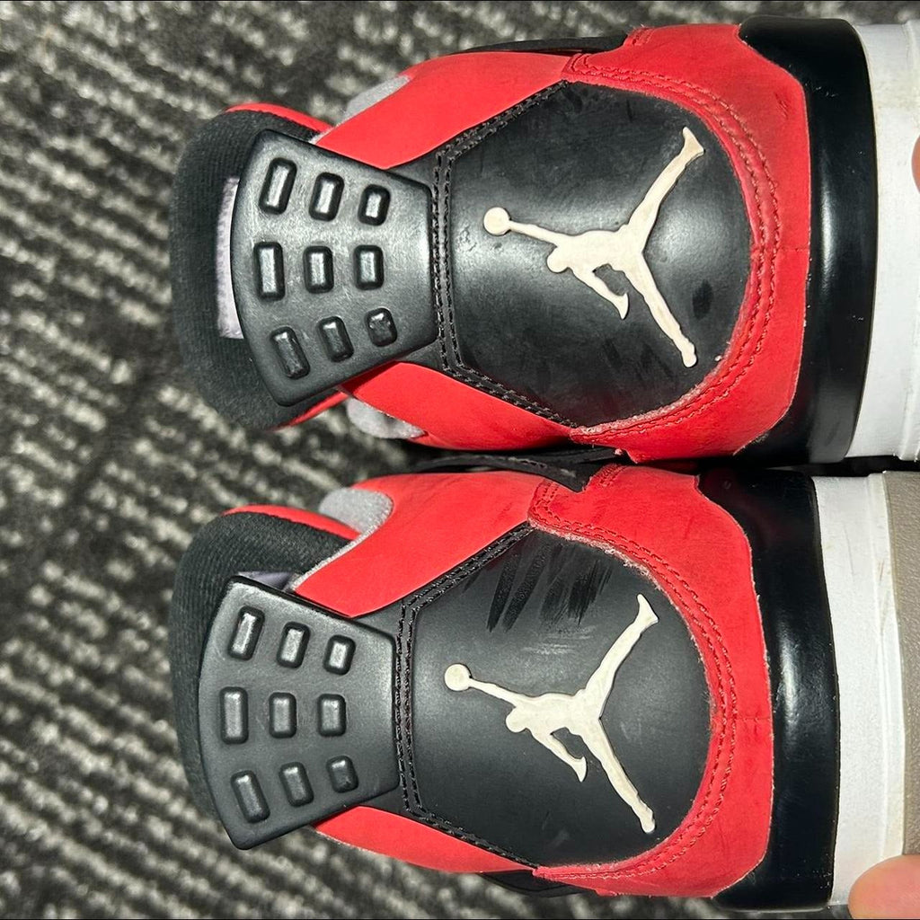 Nike Air Jordan 4 Retro ‘Toro Bravo’