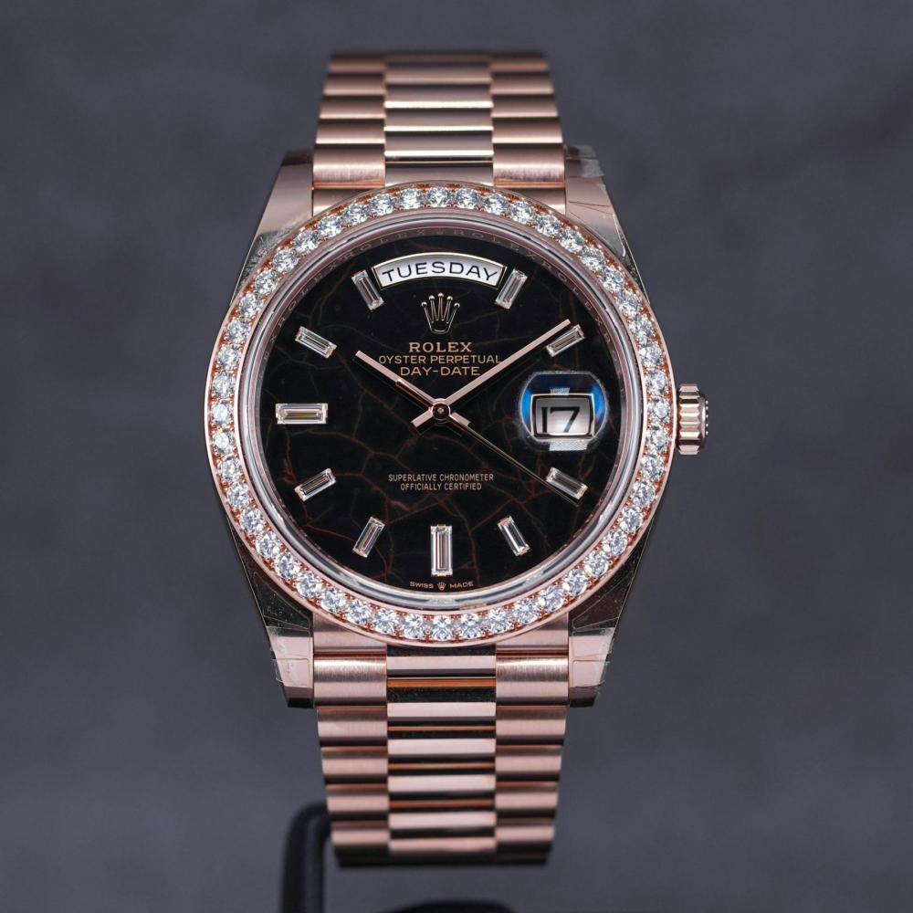 Day Date 40mm Eisenkiesel Diamonds