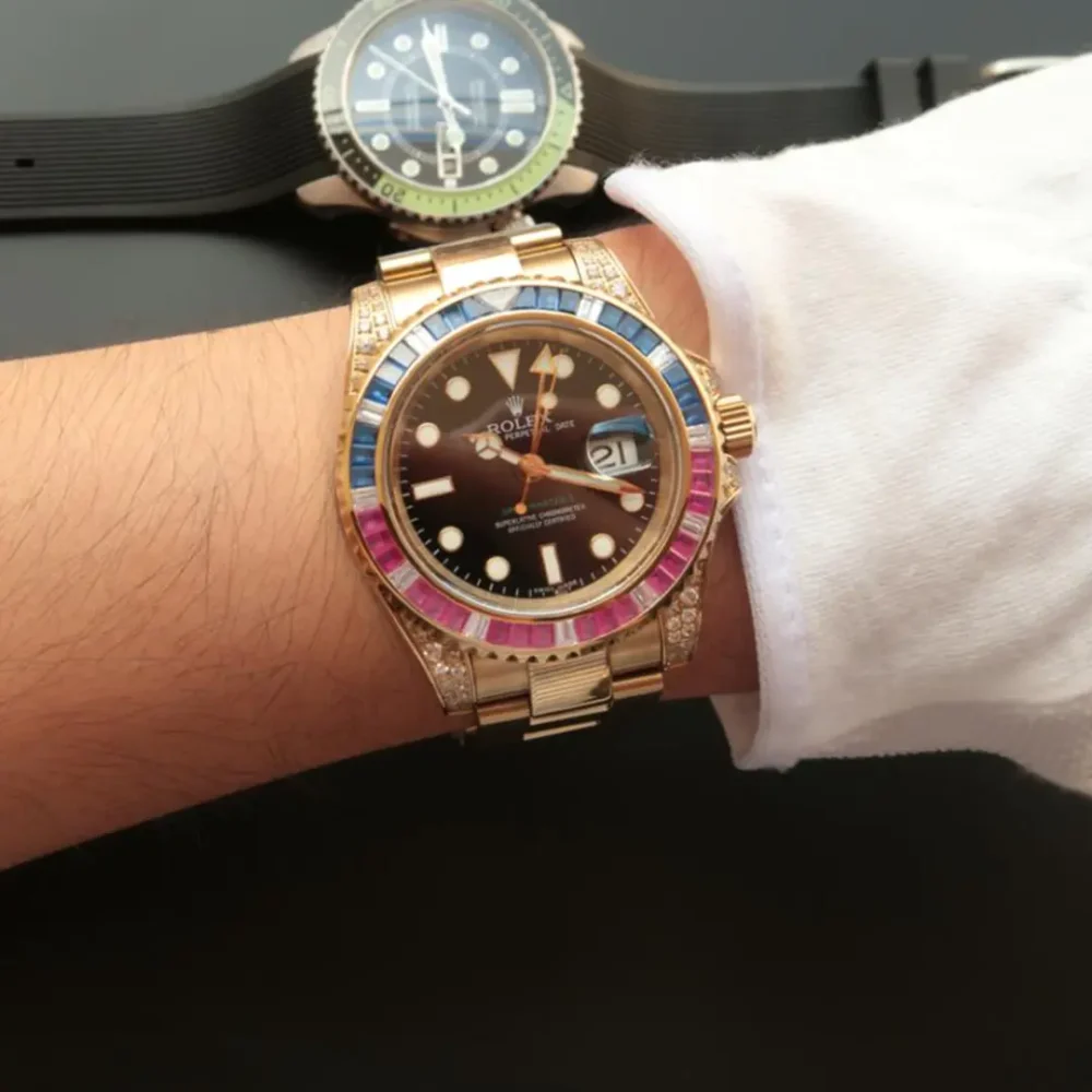 GMT – Master II GOLDEN BLUE / RED DIAMOND BLACK DIAL 40MM