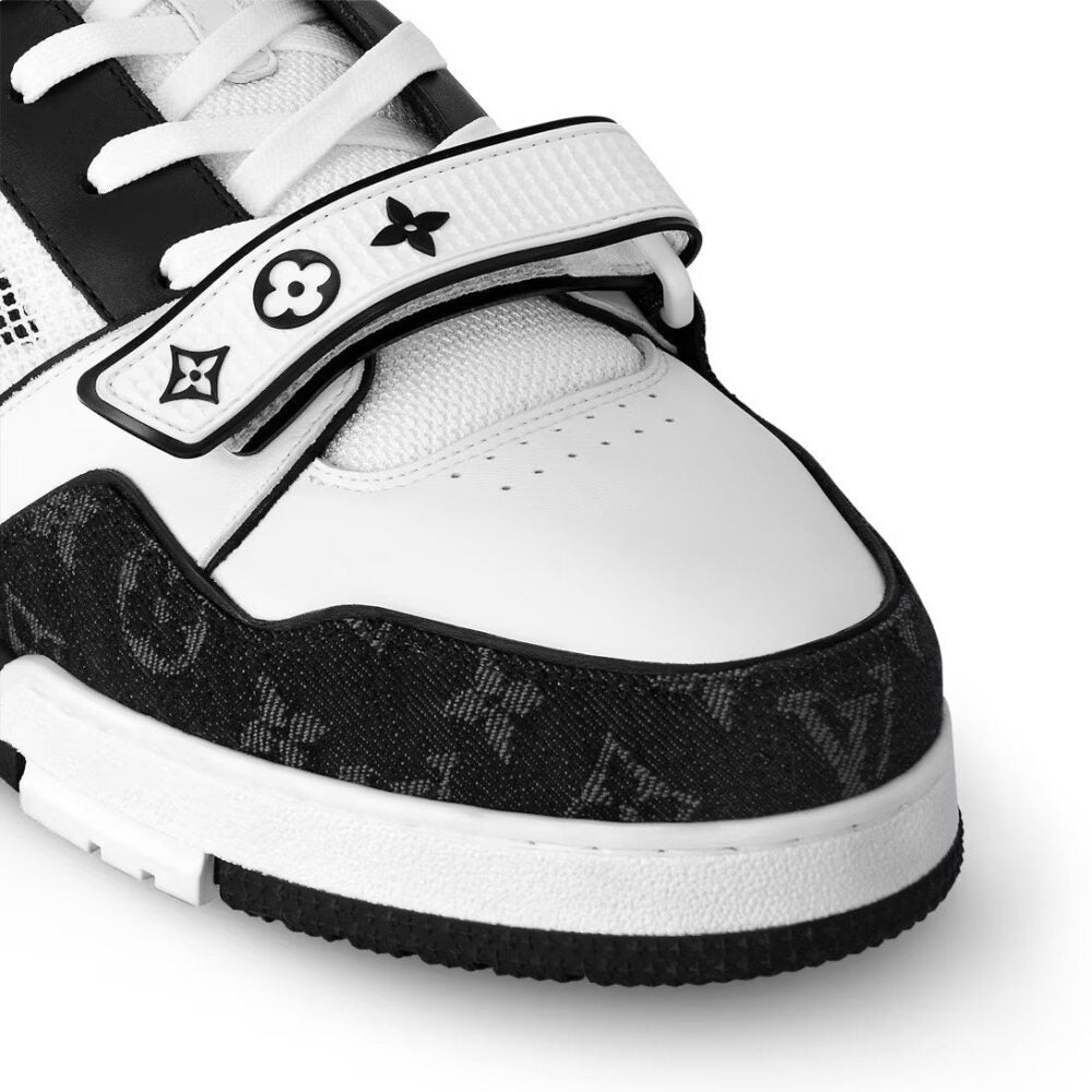 LV Trainer Sneaker ‘Black’