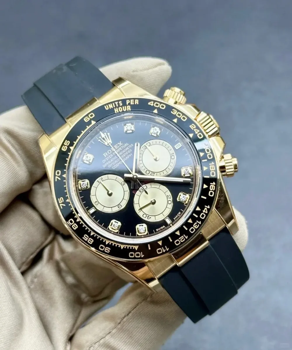 Cosmograph Daytona Yellow Gold Black Dial with Diamond Hour Markers