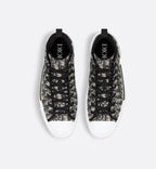 B23 League High-Top Sneaker