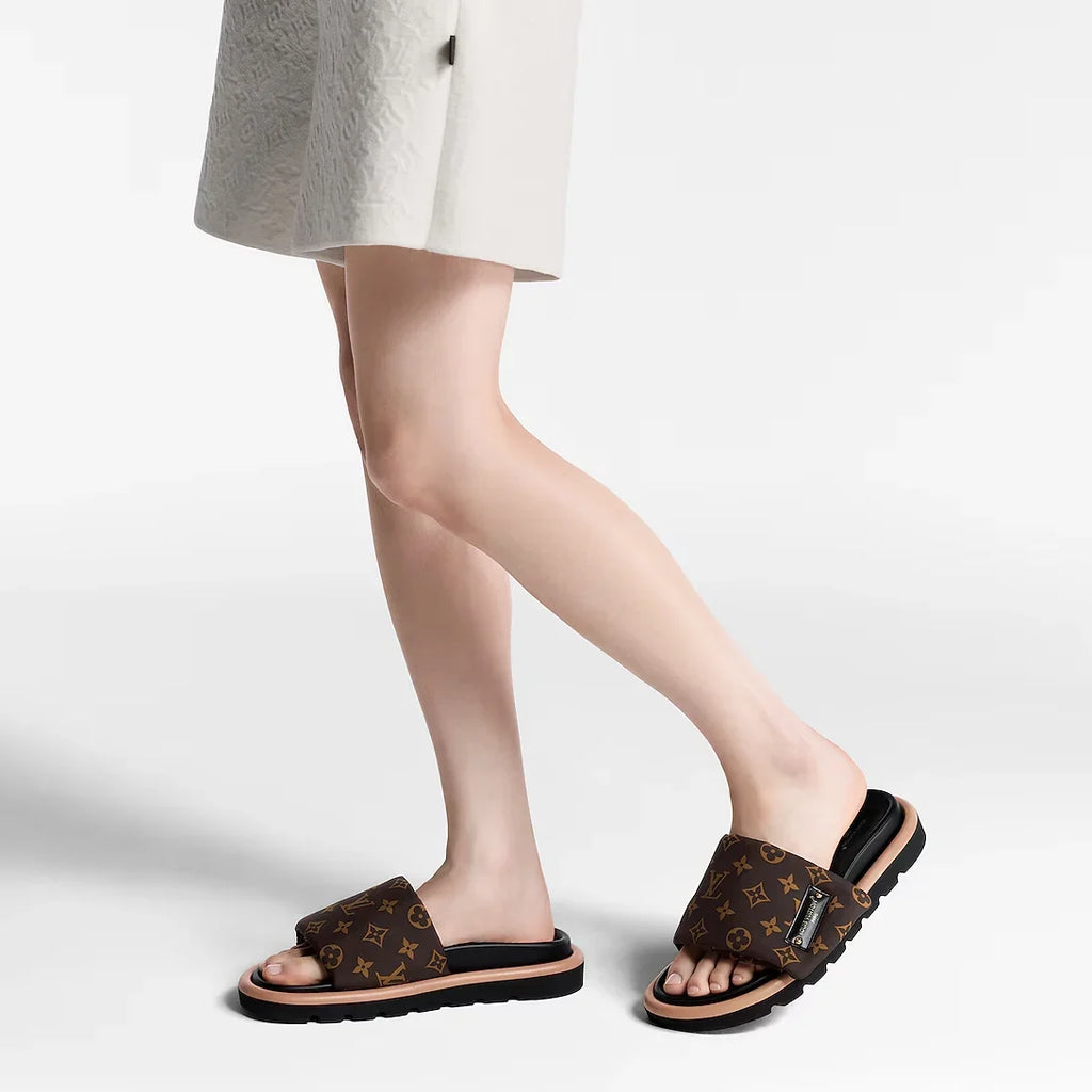 LV Sandals Pool Pillow Flat Comfort Mule Cocoa Brown
