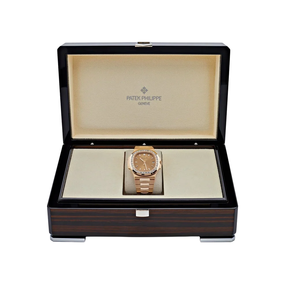 Nautilus 40mm 5723/1R-001 Rose Gold Rose-Gilt Dial Baguette Diamond Bezel